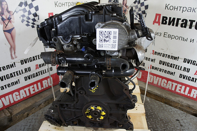 Двигатель вид с боку Opel G9U 754