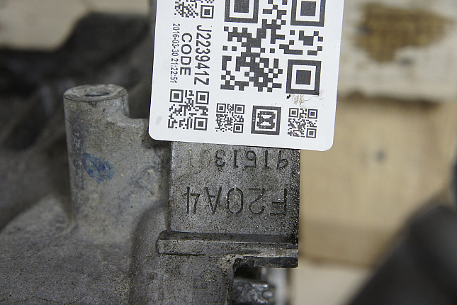 Номер двигателя и фотография площадки Honda F20A4