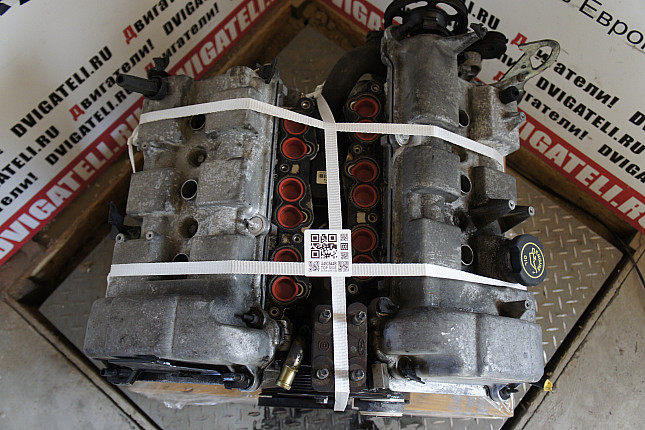 Фотография контрактного двигателя сверху Ford LCBD