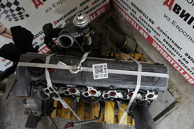 Фотография контрактного двигателя сверху Mercedes OM 603.972