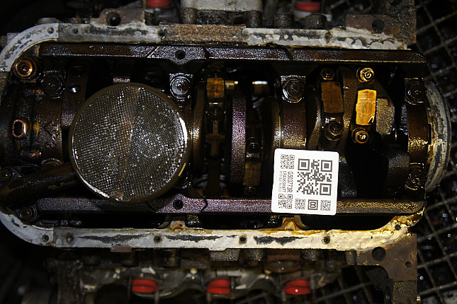 Фотография блока двигателя без поддона (коленвала) Chrysler 6G72