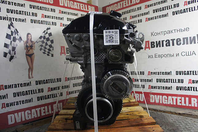 Двигатель вид с боку BMW M52 B28 (286S1)