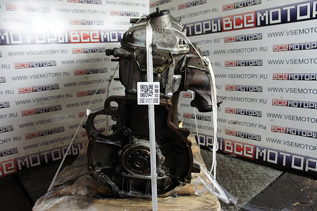 Двигатель вид с боку BMW M 30 B 35 (346KB)