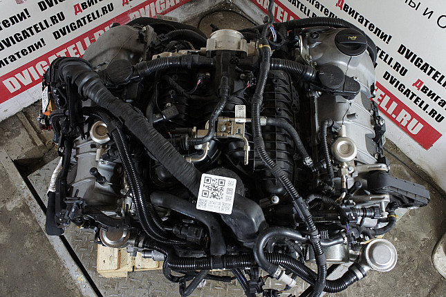 Фотография контрактного двигателя сверху Porsche СТМ011456