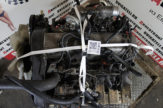 Фотография контрактного двигателя сверху Mitsubishi 4D56 T