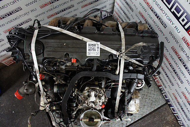 Фотография контрактного двигателя сверху MERCEDES-BENZ M 103.983