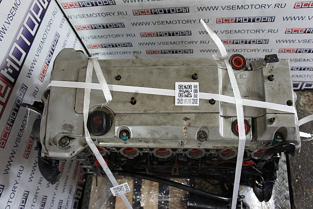Фотография контрактного двигателя сверху MERCEDES-BENZ M 104.942