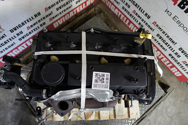 Фотография контрактного двигателя сверху Peugeot 4H03