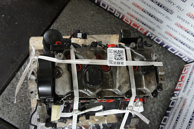 Фотография контрактного двигателя сверху HYUNDAI D3-EA